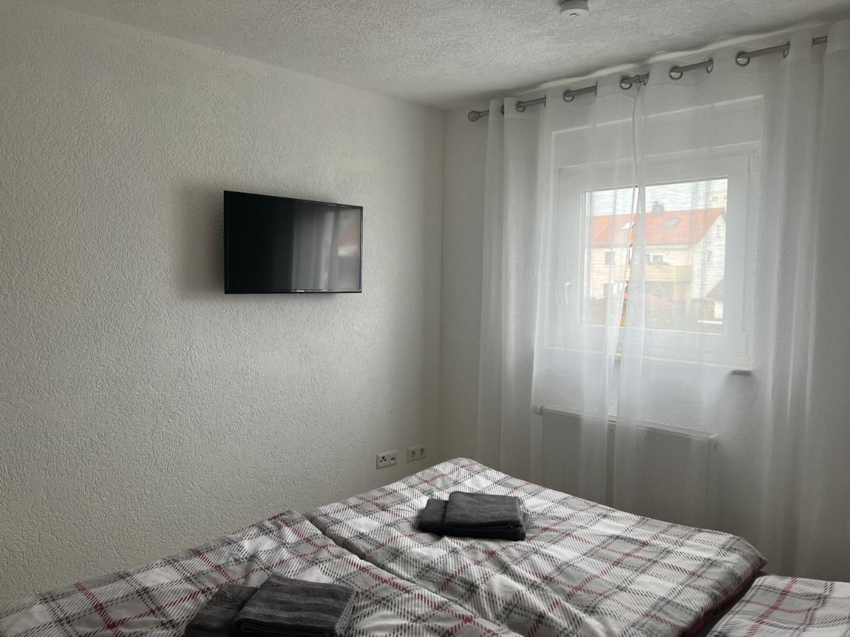 Moderne Helle 2,5 Zimmer Wohnung Mit Grossem Bad Und Kueche In Trossingen Eksteriør billede
