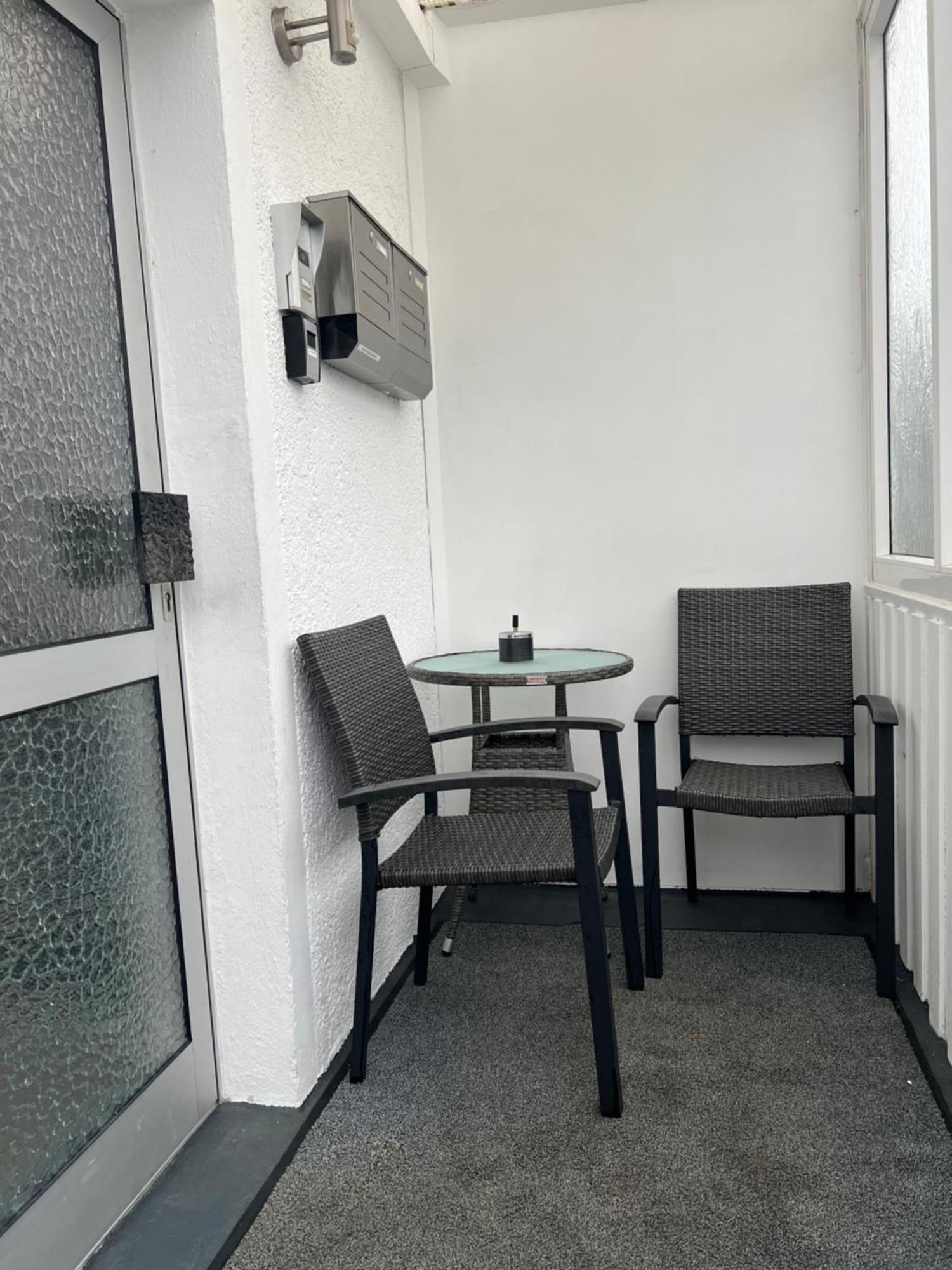 Moderne Helle 2,5 Zimmer Wohnung Mit Grossem Bad Und Kueche In Trossingen Eksteriør billede