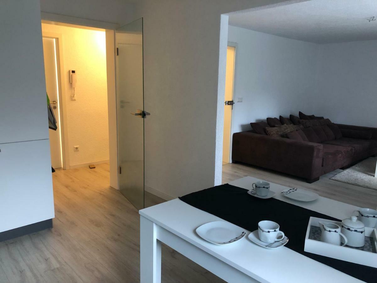 Moderne Helle 2,5 Zimmer Wohnung Mit Grossem Bad Und Kueche In Trossingen Eksteriør billede